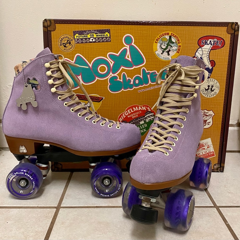 moxi lolly roller skates size 8